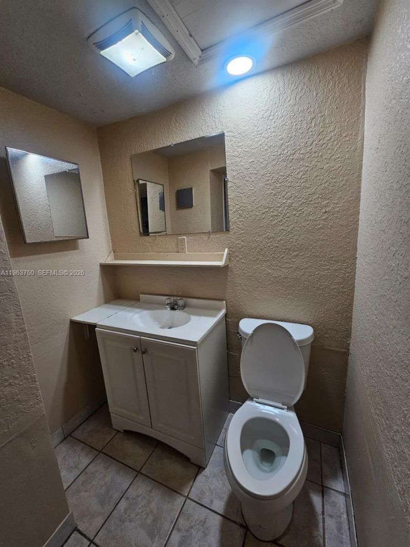 2990 SW 15th Ave , Unit 2990, Fort Lauderdale, FL 33315 Photo