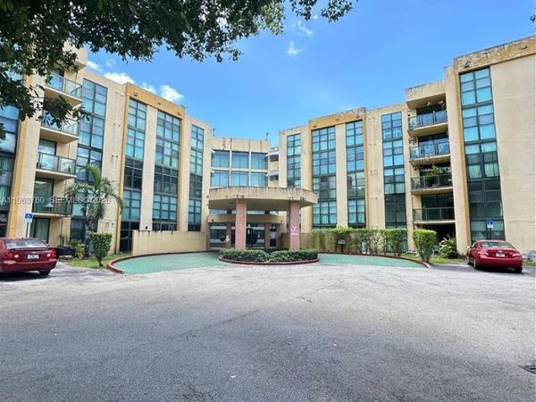 11750 SW 18th St, Unit 224-1, Miami, FL 33175