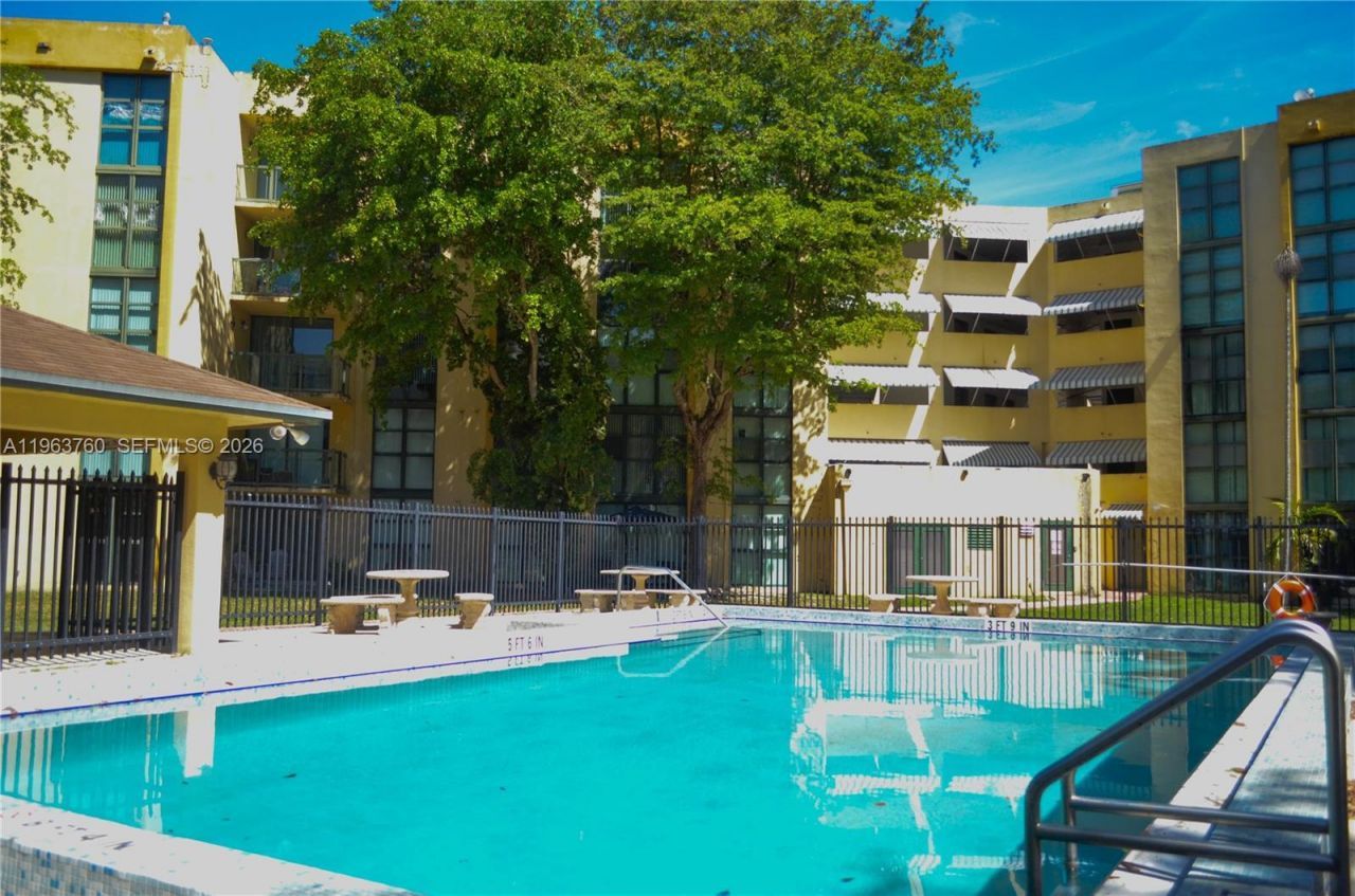 11750 SW 18th St, Unit 224-1, Miami, FL 33175 Photo