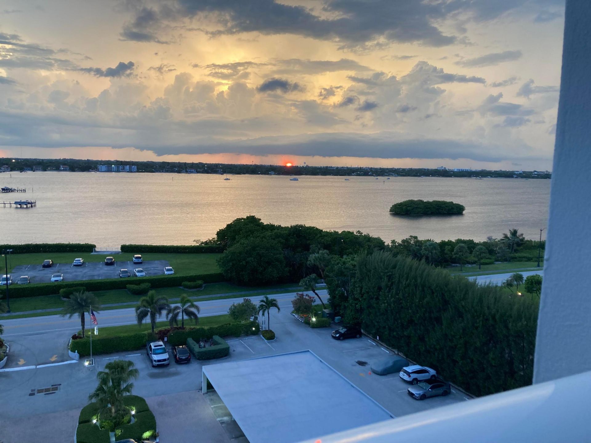 3450 S Ocean Boulevard, Unit 827, Palm Beach, FL 33480 Photo