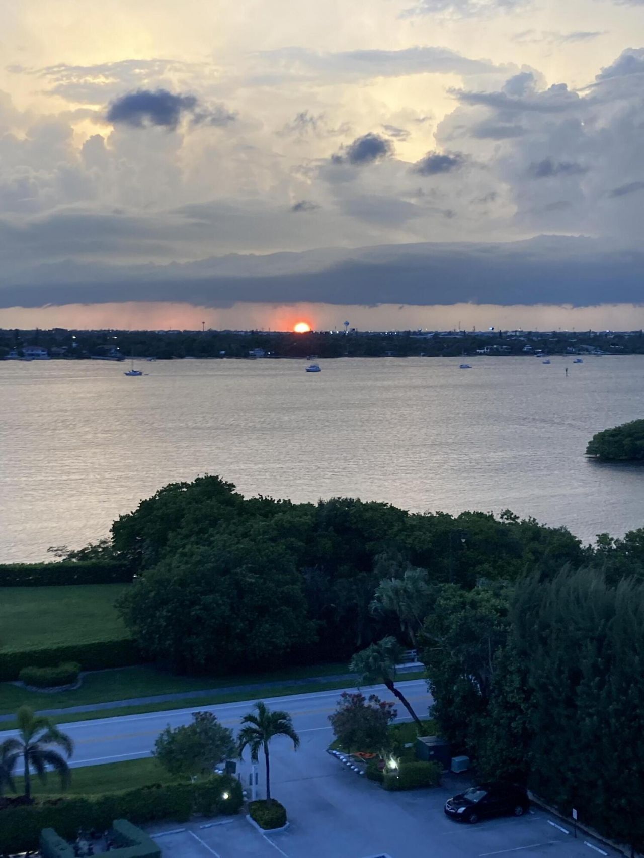 3450 S Ocean Boulevard, Unit 827, Palm Beach, FL 33480 Photo