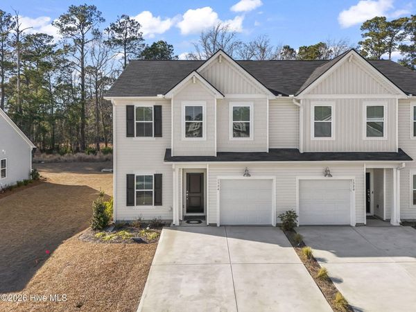 1724 Hunting Harris Court SW, Unit 6, Ocean Isle Beach, NC 28469