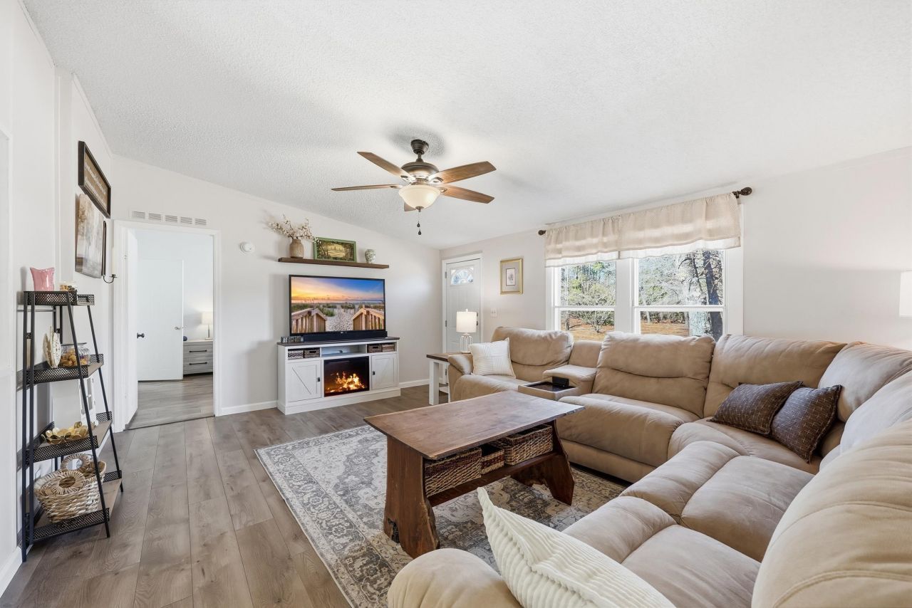 1309 Ralph Rd. Photo 11