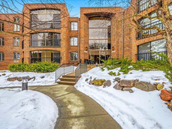 8430 Pennsylvania Road, Unit 216, Bloomington, MN 55438