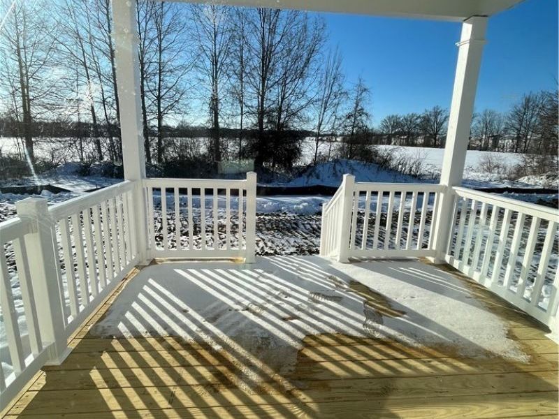 437 Pheasant Run, Elyria, OH 44035 Photo 4