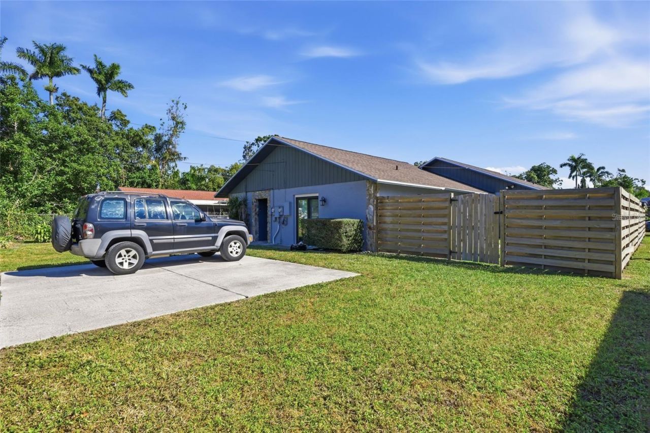 1524 & 1528 28th Street W, Bradenton, FL 34205 Photo
