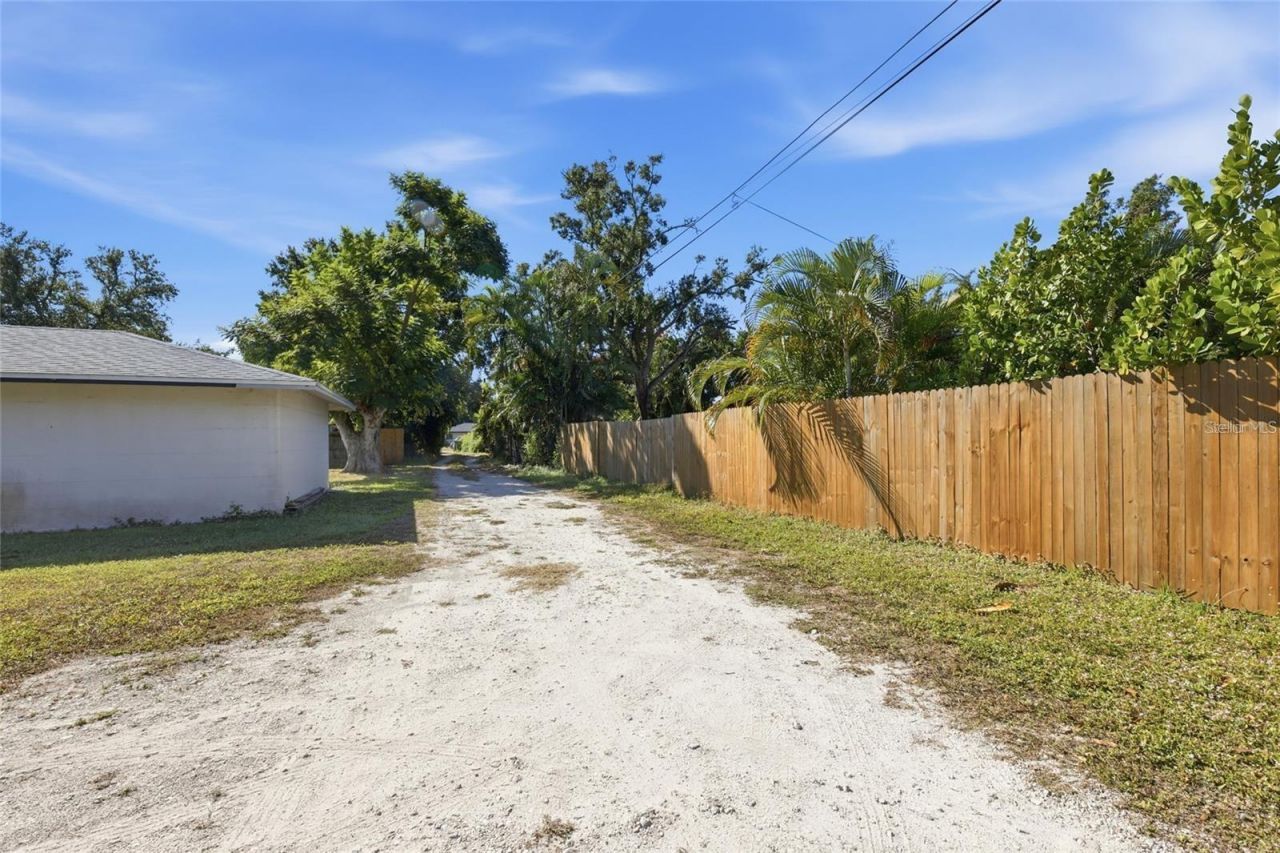 1524 & 1528 28th Street W, Bradenton, FL 34205 Photo