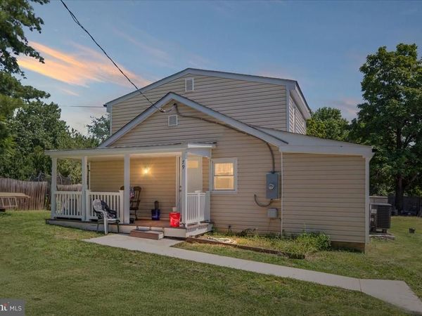 79 BENTONVILLE ROAD, BENTONVILLE, VA 22610