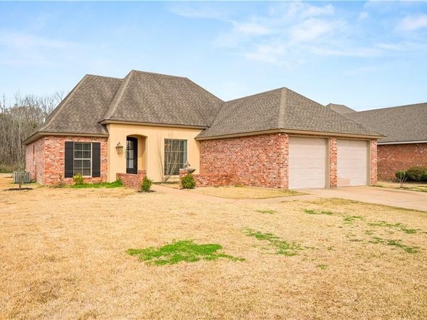 5952 RON MAR Drive, Alexandria, LA 71303