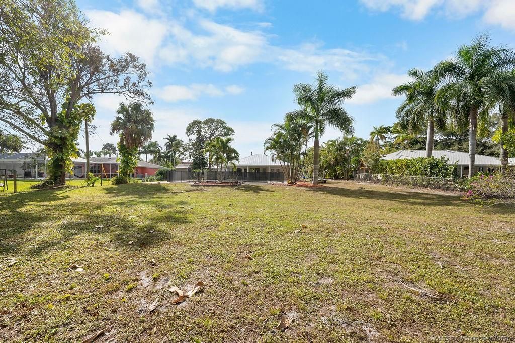 632 NW Sunset Drive, Stuart, FL 34994 Photo