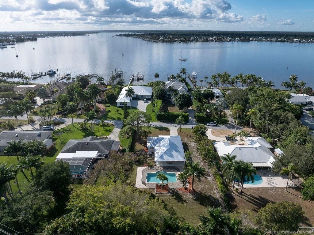 632 NW Sunset Drive, Stuart, FL 34994 Photo