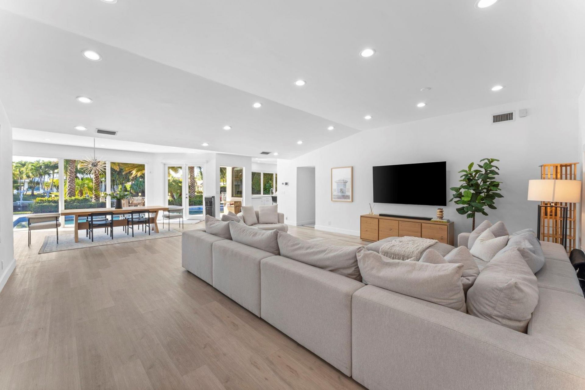 2636 Grace Drive, Fort Lauderdale, FL 33316 Photo