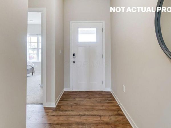 722 Maria Drive , Plain City, OH 43064