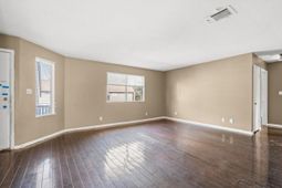 2000 Greens Blvd. photo 4