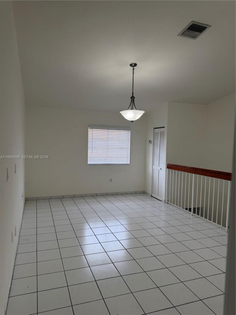 10101 W Okeechobee Rd, Unit 17202, Hialeah Gardens, FL 33016 Photo
