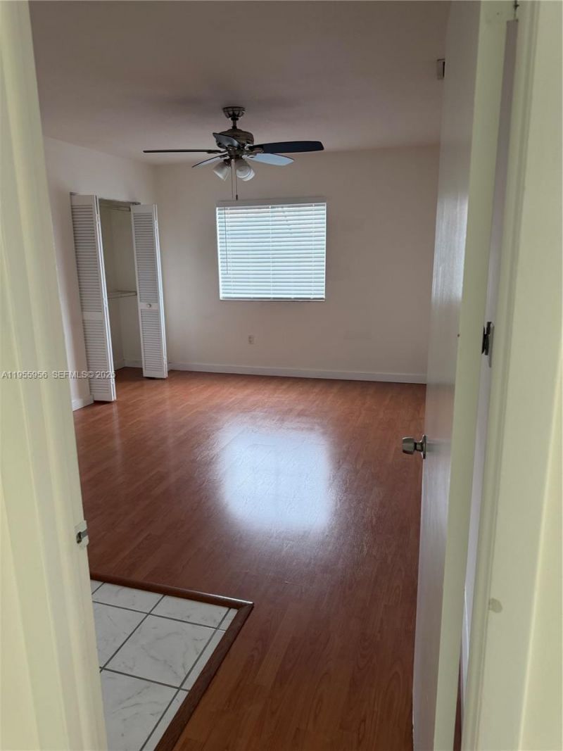 10101 W Okeechobee Rd, Unit 17202, Hialeah Gardens, FL 33016 Photo