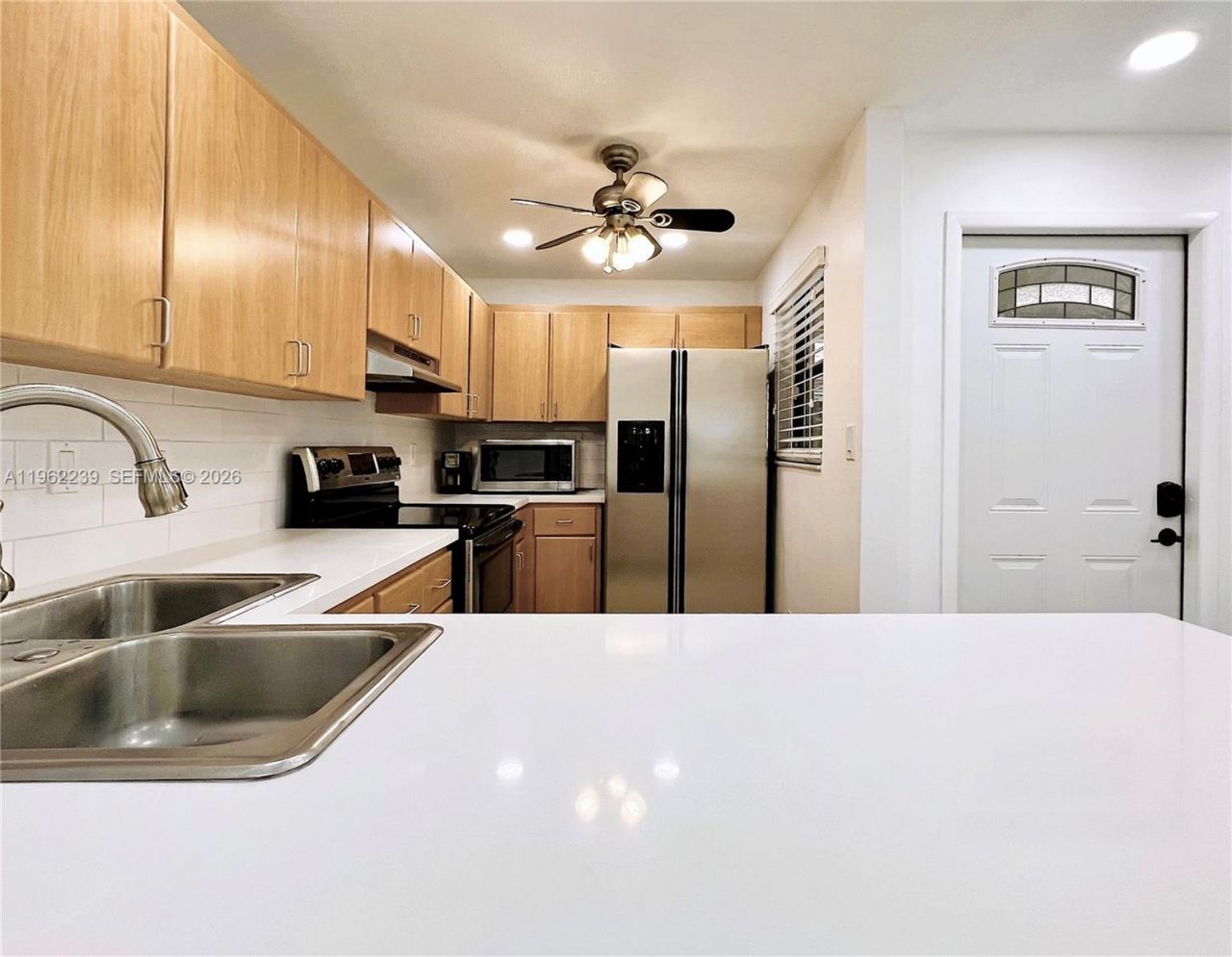 499 SE 13th St , Unit 7E, Fort Lauderdale, FL 33316 Photo