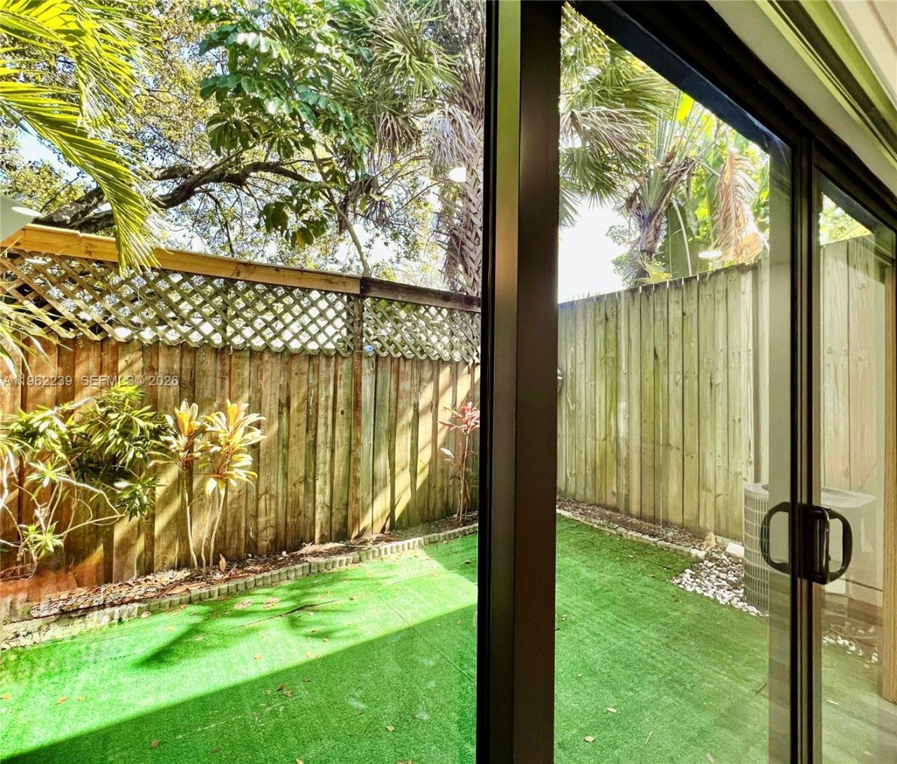 499 SE 13th St , Unit 7E, Fort Lauderdale, FL 33316 Photo