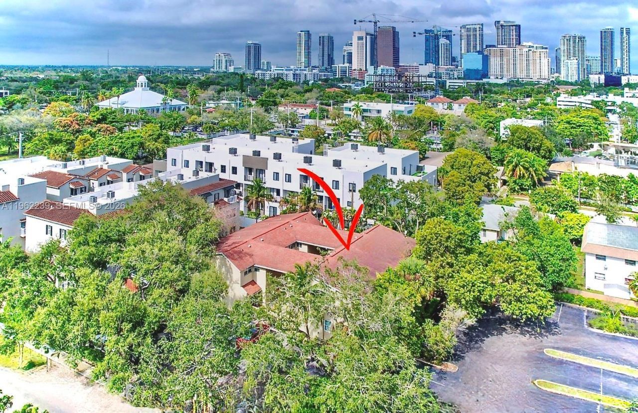 499 SE 13th St , Unit 7E, Fort Lauderdale, FL 33316 Photo