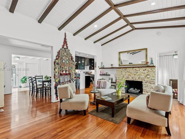 318 NE 105th St, Miami Shores, FL 33138