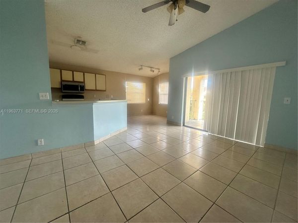 9999 Summerbreeze Dr, Unit 315, Sunrise, FL 33322