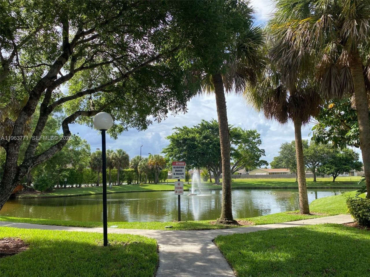 9999 Summerbreeze Dr , Unit 315, Sunrise, FL 33322 Photo