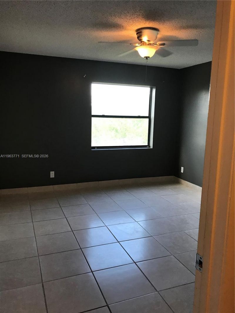 9999 Summerbreeze Dr , Unit 315, Sunrise, FL 33322 Photo