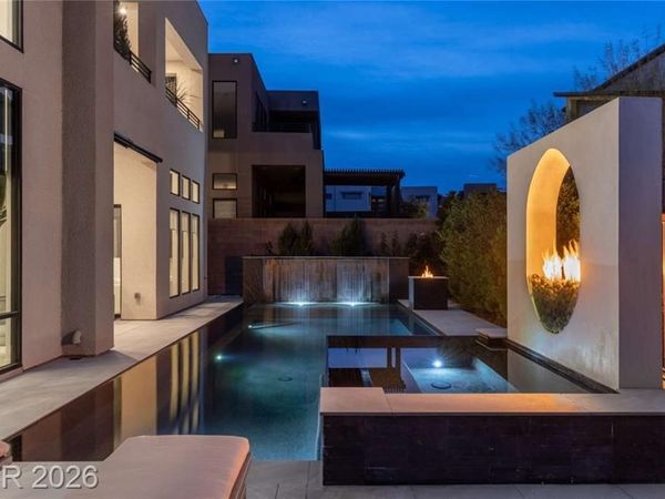 10752 Patina Hills Court, Las Vegas, NV 89135