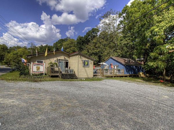 730/734 Powdermill Road, Gatlinburg, TN 37738