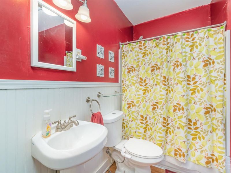 3954 Glencross Avenue, Cincinnati, OH 45217 Photo 12