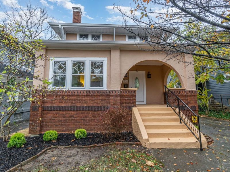 3954 Glencross Avenue, Cincinnati, OH 45217 Photo 2