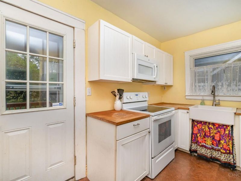 3954 Glencross Avenue, Cincinnati, OH 45217 Photo 9