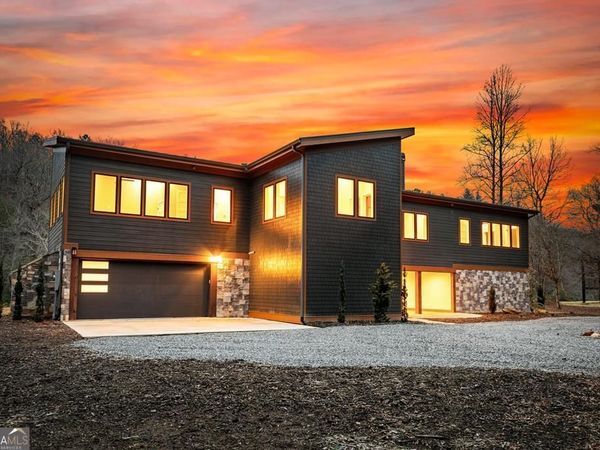 494 Riverbend Manor, Blue Ridge, GA 30513