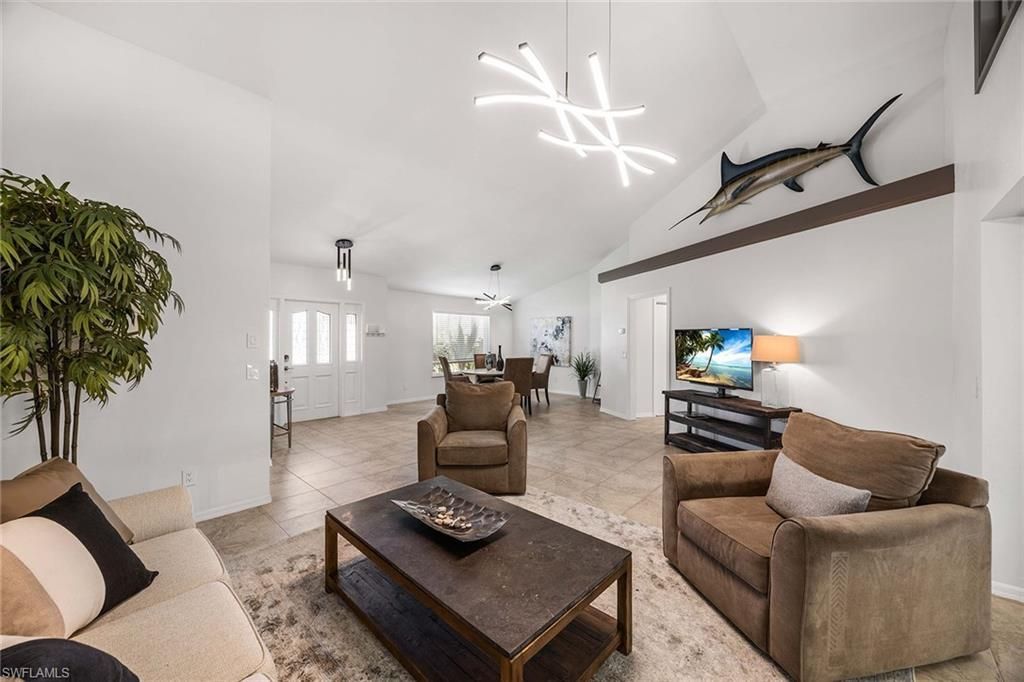 2529 Kings Lake Blvd, Naples, FL 34112 Photo