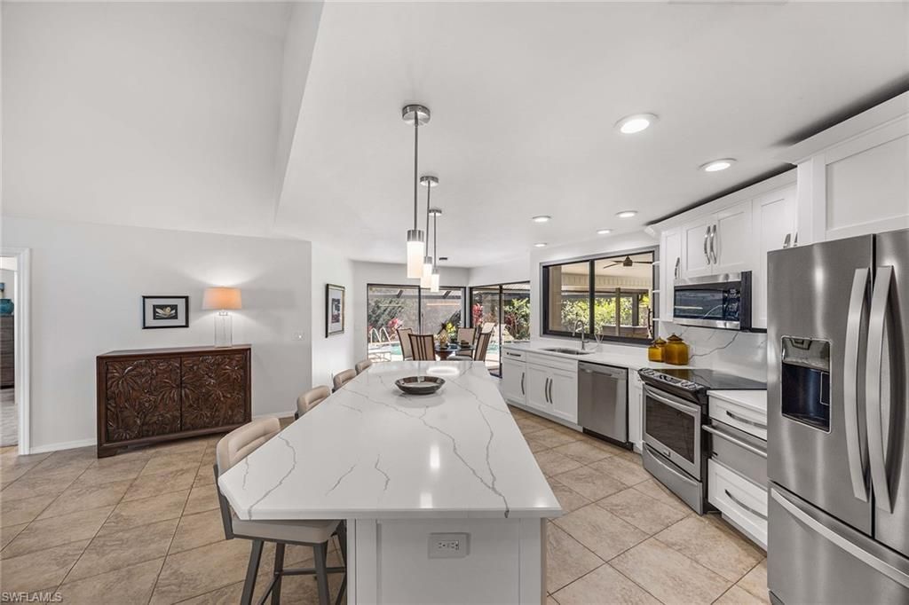 2529 Kings Lake Blvd, Naples, FL 34112 Photo