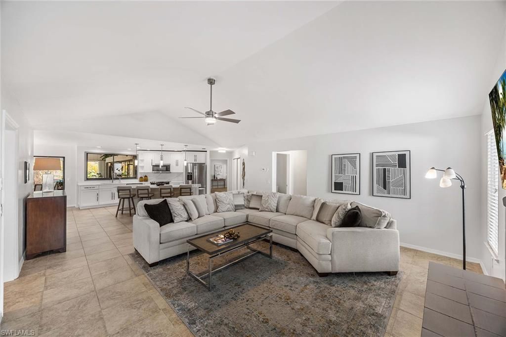 2529 Kings Lake Blvd, Naples, FL 34112 Photo