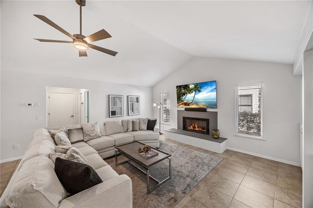 2529 Kings Lake Blvd, Naples, FL 34112 Photo