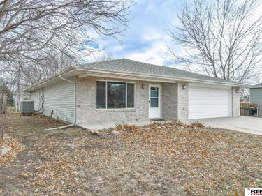 1024 Sycamore Avenue, Crete, NE 68333
