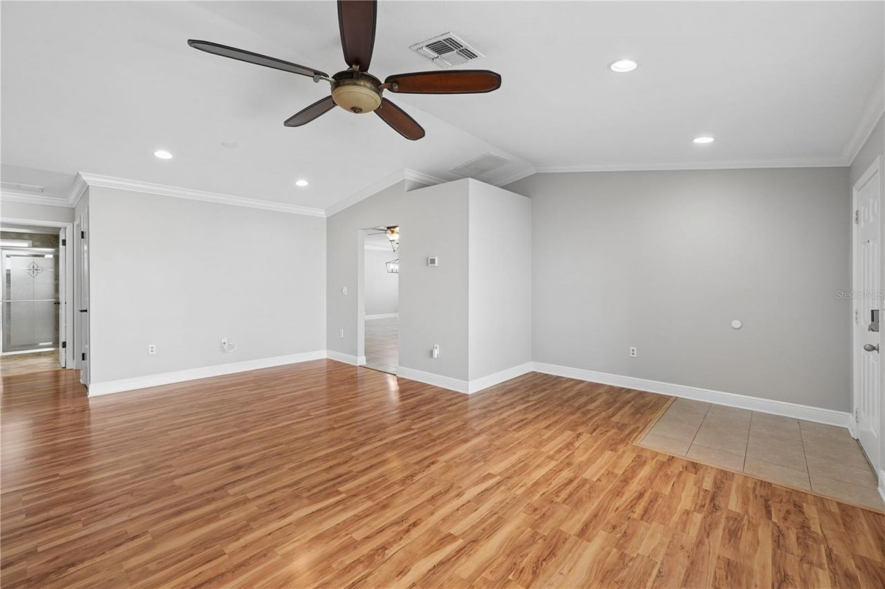 8926 Gum Tree Avenue, New Port Richey, FL 34653 Photo