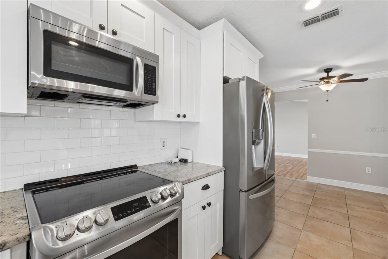 8926 Gum Tree Avenue, New Port Richey, FL 34653 Photo