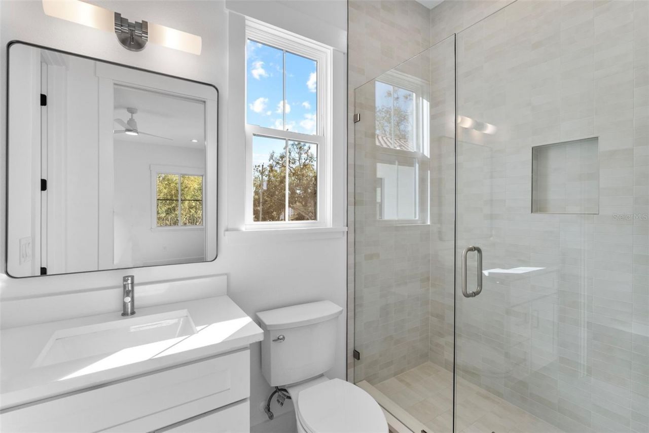 3904 Greenwood Drive, Tampa, FL 33611 Photo