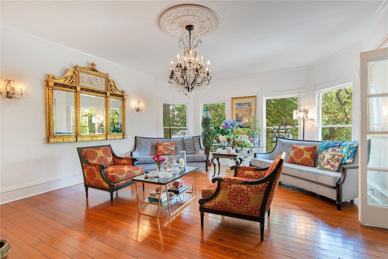 614 Lake Avenue, Orlando, FL 32801 Photo