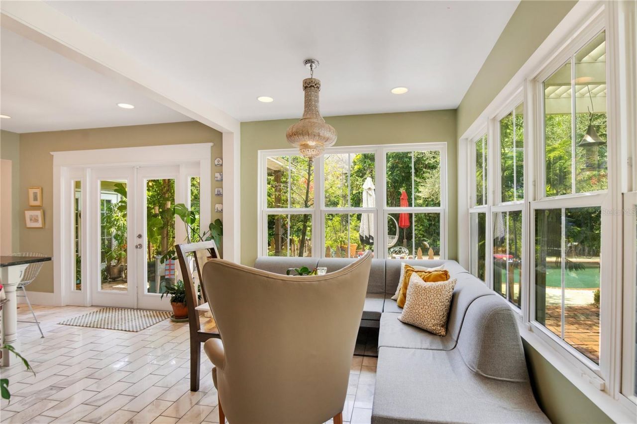 614 Lake Avenue, Orlando, FL 32801 Photo