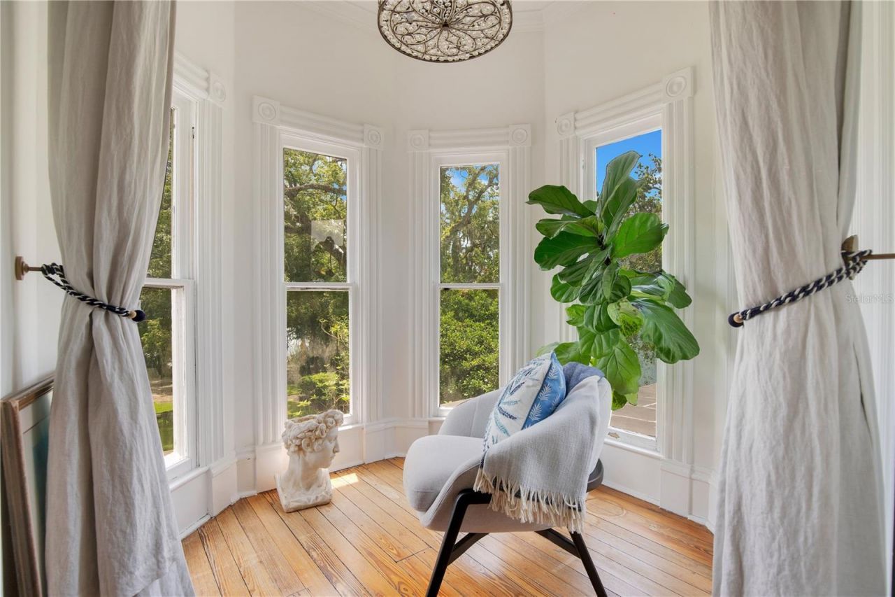 614 Lake Avenue, Orlando, FL 32801 Photo