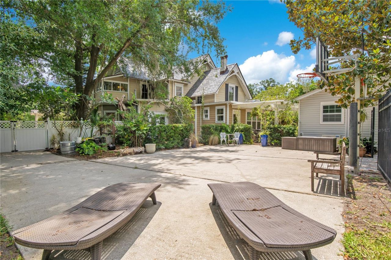 614 Lake Avenue, Orlando, FL 32801 Photo