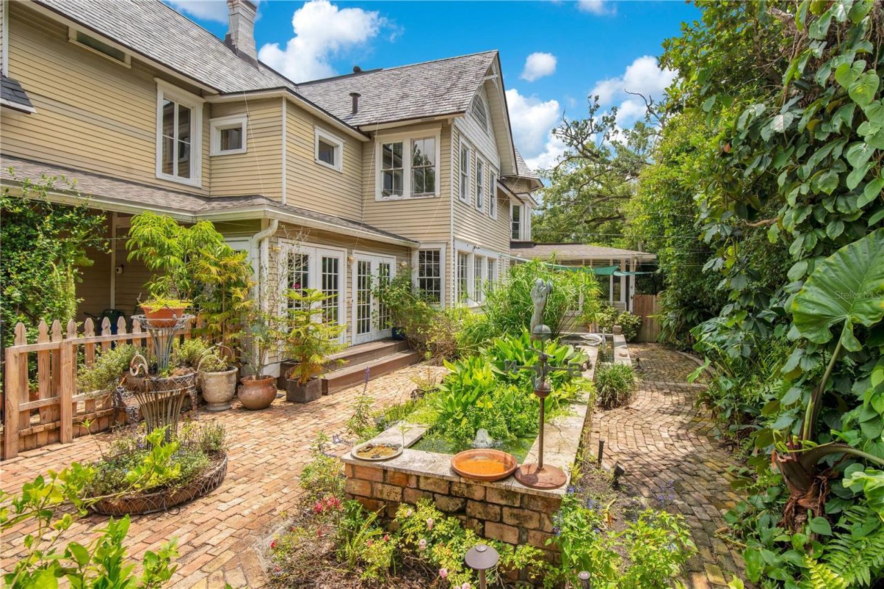 614 Lake Avenue, Orlando, FL 32801 Photo