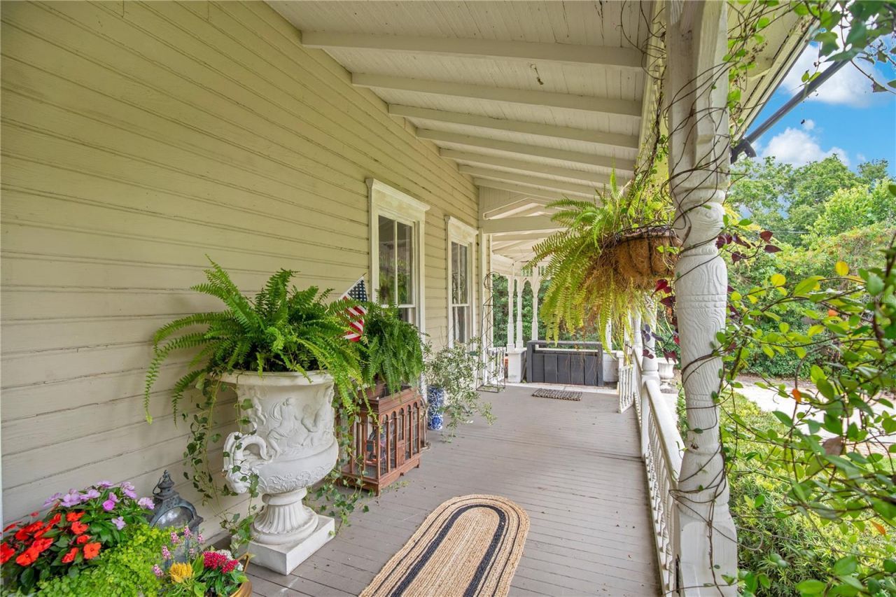 614 Lake Avenue, Orlando, FL 32801 Photo