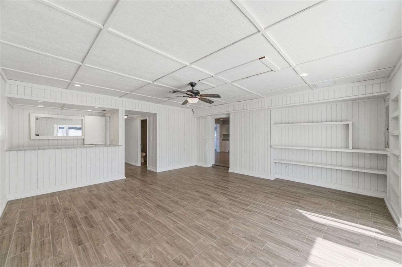 8461 Flagstone Drive, Tampa, FL 33615 Photo