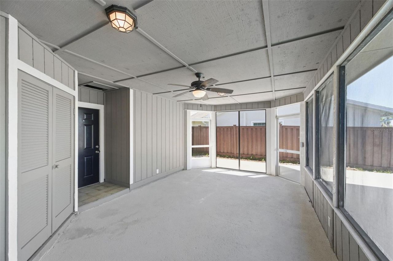 8461 Flagstone Drive, Tampa, FL 33615 Photo