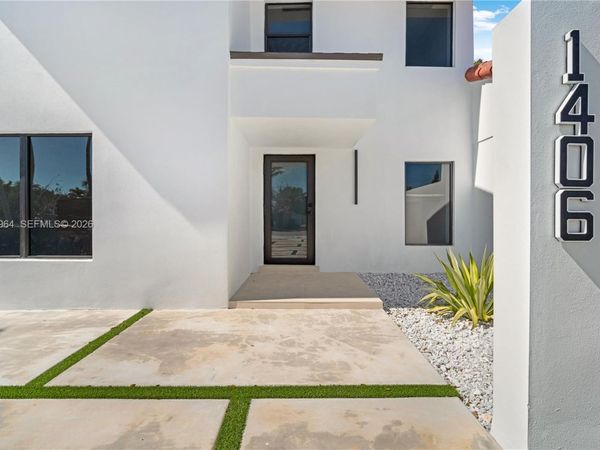 1406 SW 104th Ct, Miami, FL 33174